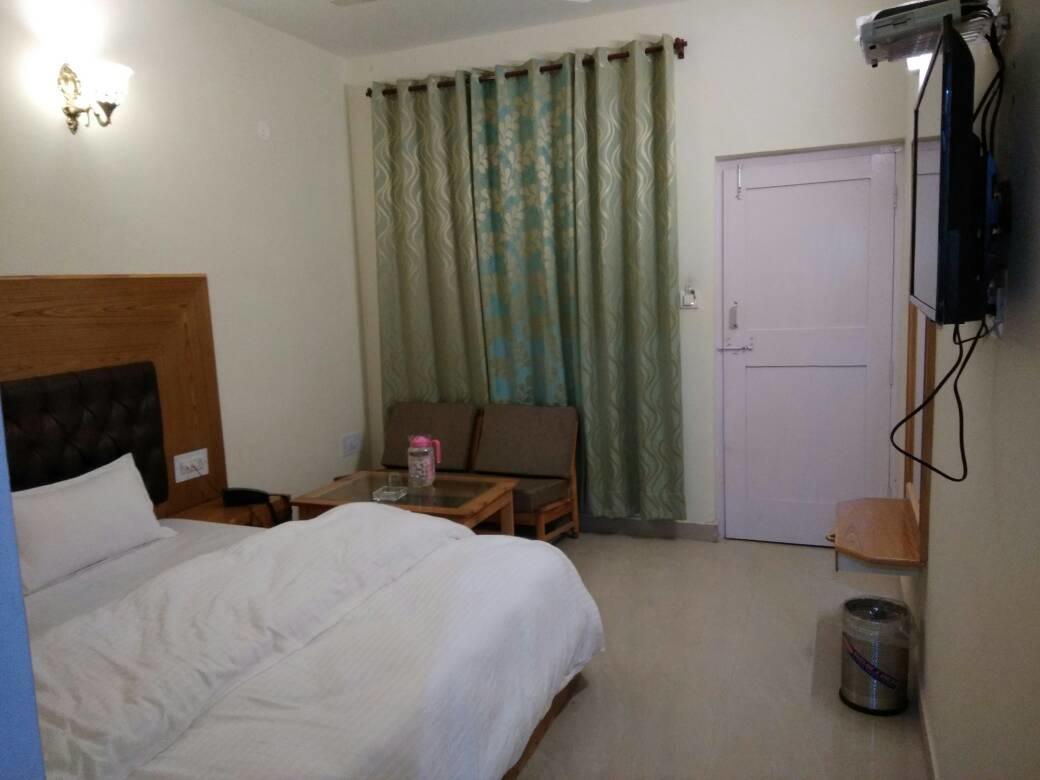 Ambika Bliss Bed & Breakfast Manāli Exterior foto