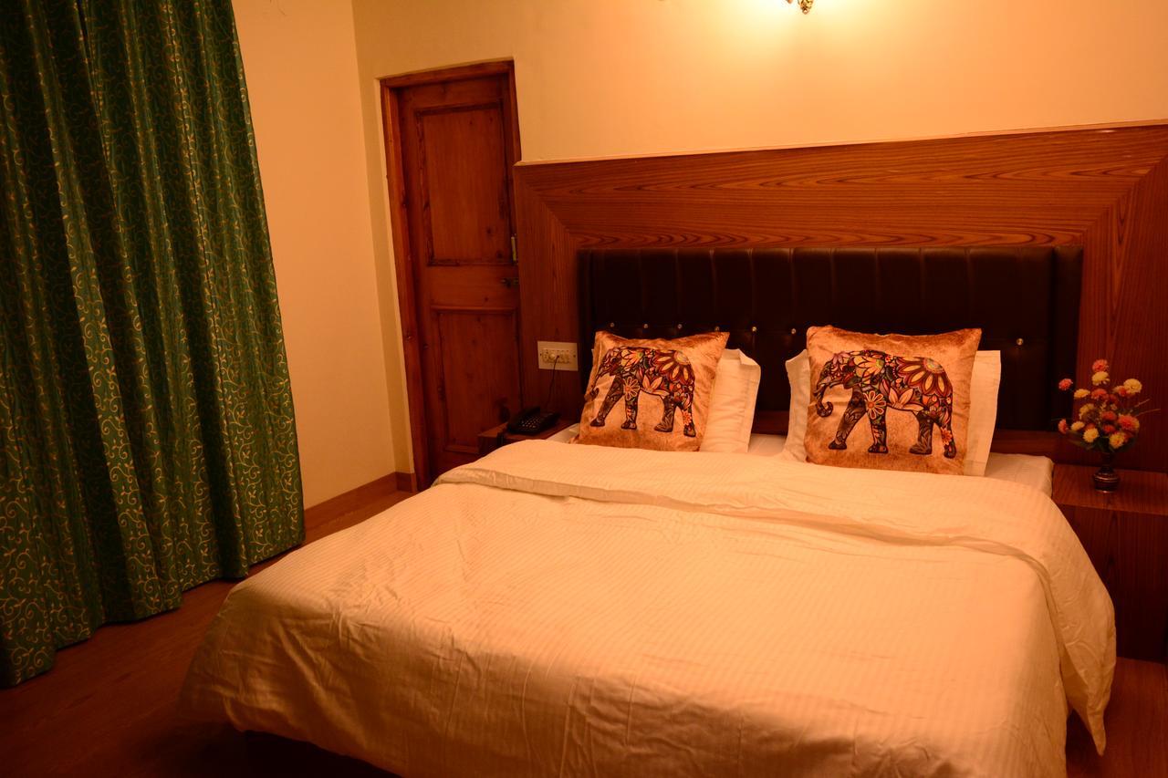 Ambika Bliss Bed & Breakfast Manāli Exterior foto